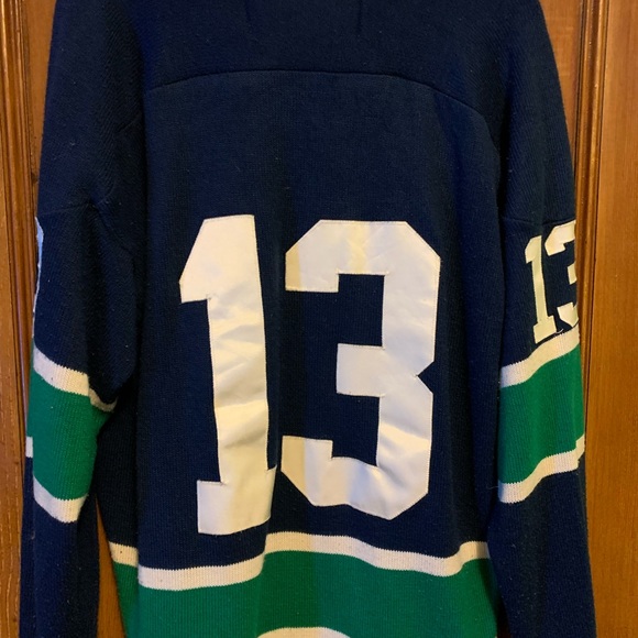 Vancouver Canucks Roger Edward’s XL Hockey Jersey - Picture 3 of 6